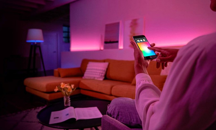 Lampadina Xiaomi E27 Wi-Fi LED Smart Bianca e Colorata